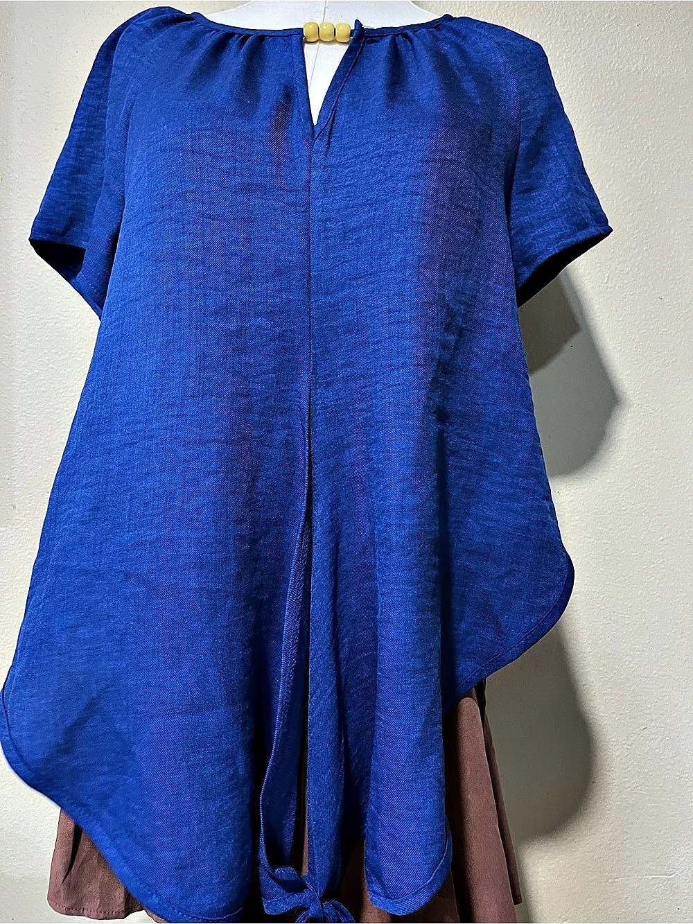Blue Short Sleeve Tunic Size Large Like New